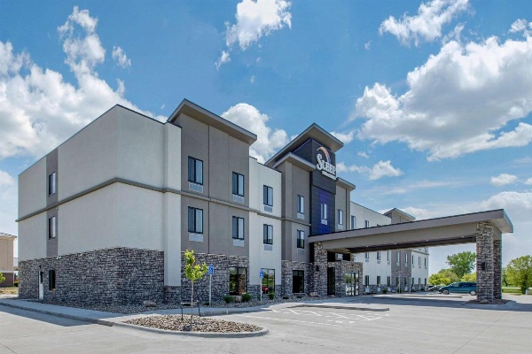 Sleep Inn & Suites Ankeny - Des Moines image 1